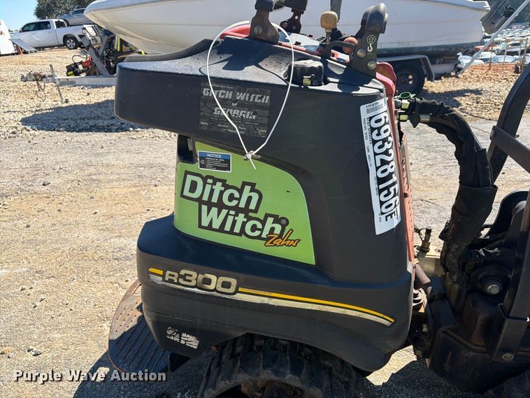 image for item YA5455 2016 Ditch Witch R300 cable plow