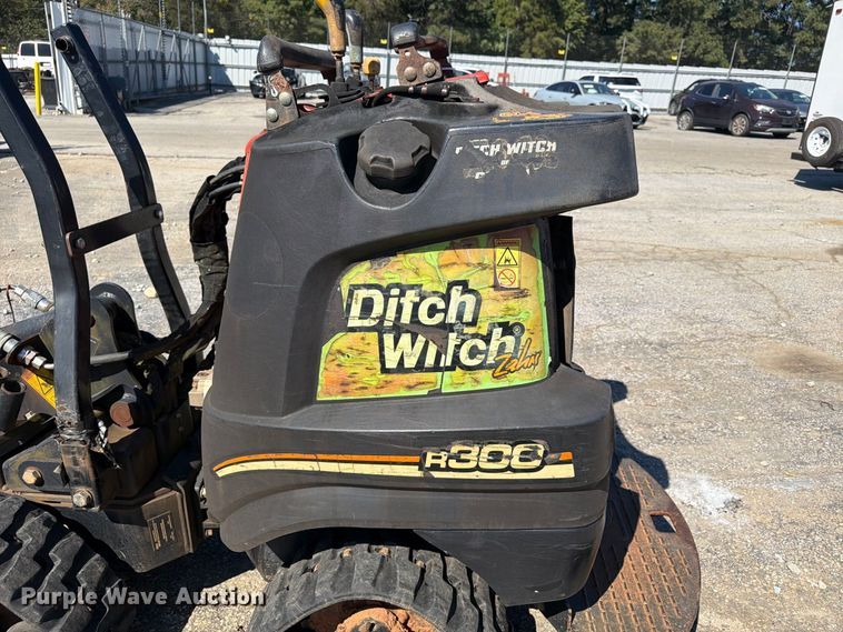 image for item YA5455 2016 Ditch Witch R300 cable plow