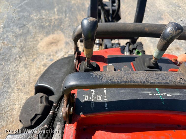 image for item YA5455 2016 Ditch Witch R300 cable plow
