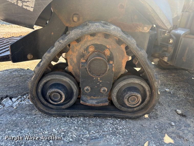 image for item YA5455 2016 Ditch Witch R300 cable plow
