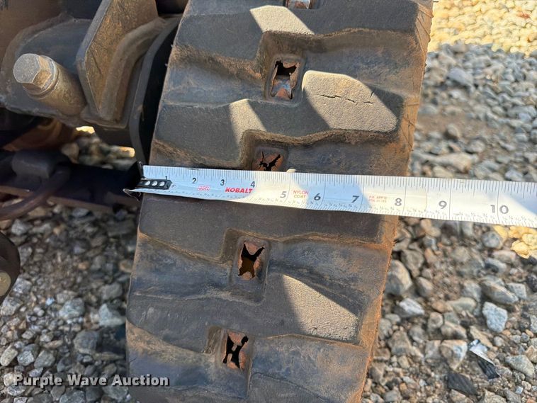image for item YA5457 2013 Ditch Witch R300 cable plow