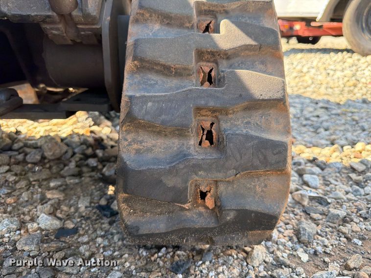 image for item YA5457 2013 Ditch Witch R300 cable plow