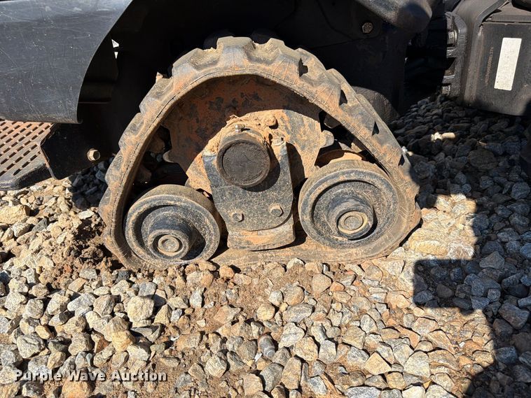 image for item YA5457 2013 Ditch Witch R300 cable plow