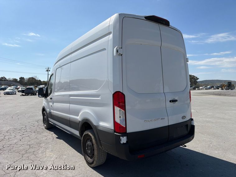 2023 Ford TRANSIT