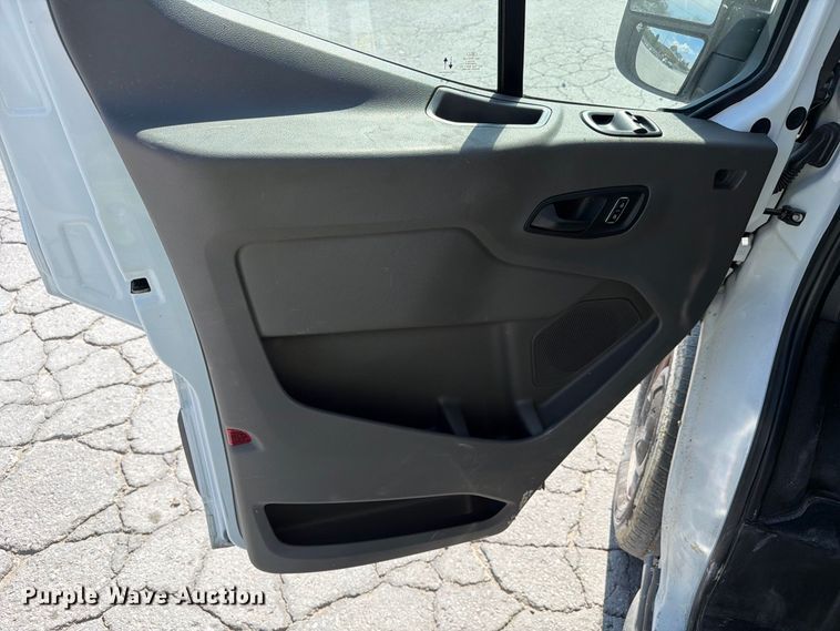2023 Ford TRANSIT