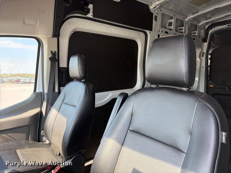 2023 Ford TRANSIT