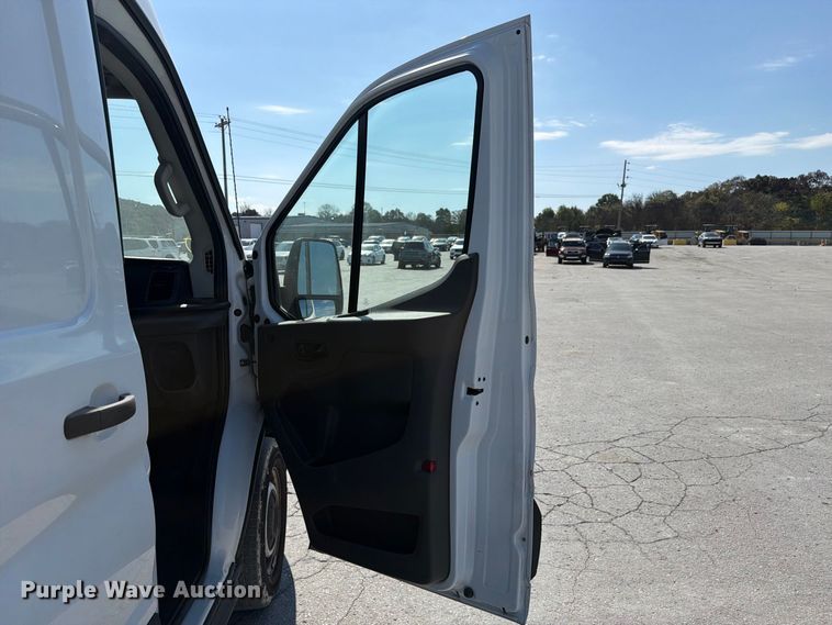 2023 Ford TRANSIT