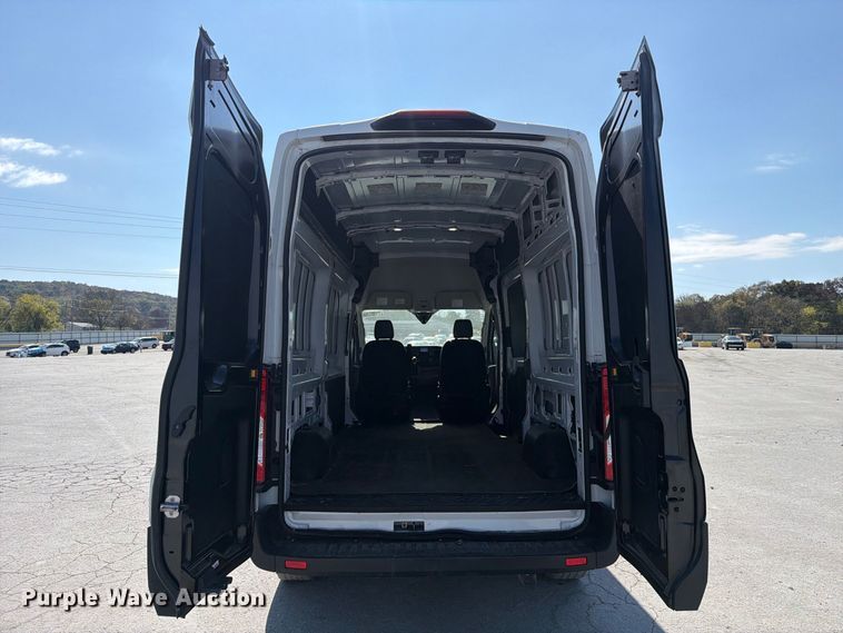 2023 Ford TRANSIT