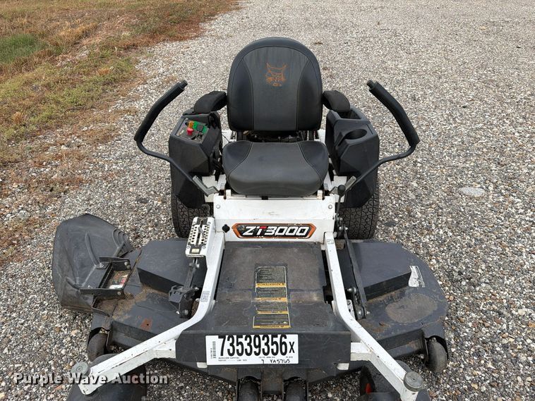 image for item YA5765 2022 Bobcat ZT3000 ZTR lawn mower