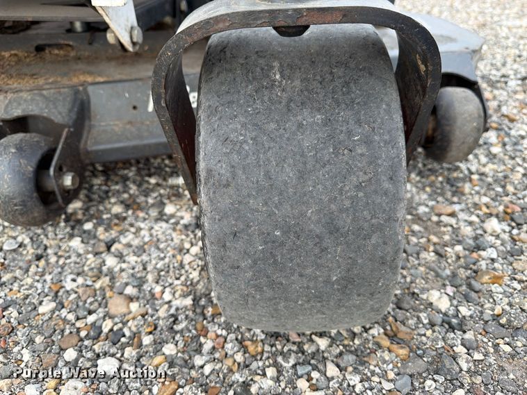 image for item YA5765 2022 Bobcat ZT3000 ZTR lawn mower