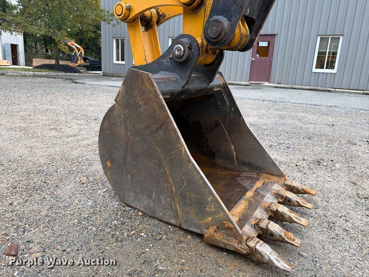 image for item DT2947 Kato HD50v5 Mini excavator