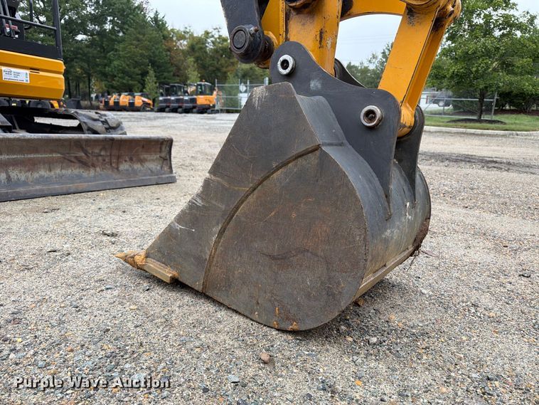 image for item DT2947 Kato HD50v5 Mini excavator