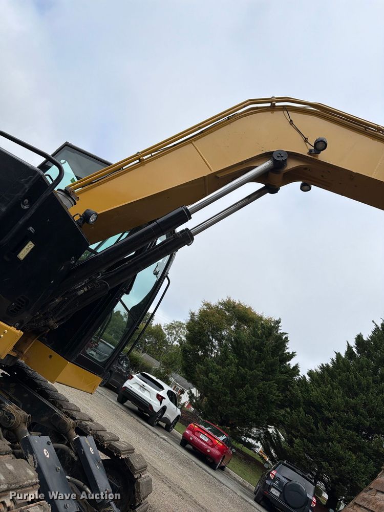 image for item DT2948 2022 Caterpillar 310 mini excavator