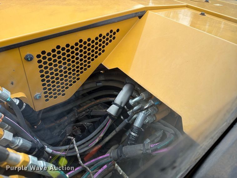 image for item DT2948 2022 Caterpillar 310 mini excavator