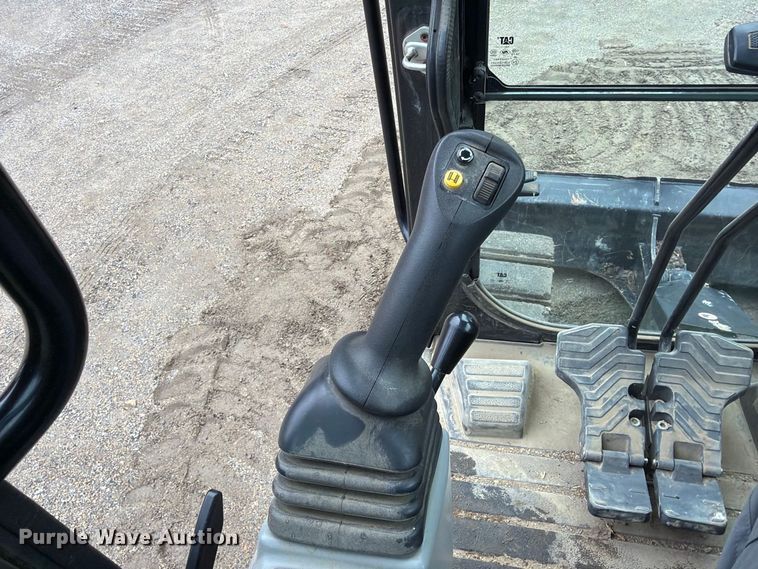image for item DT2948 2022 Caterpillar 310 mini excavator