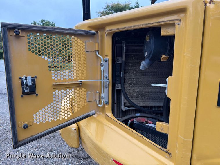 image for item DT2948 2022 Caterpillar 310 mini excavator