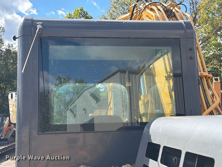 image for item DT2949 2022 Kato 512LC-7 excavator