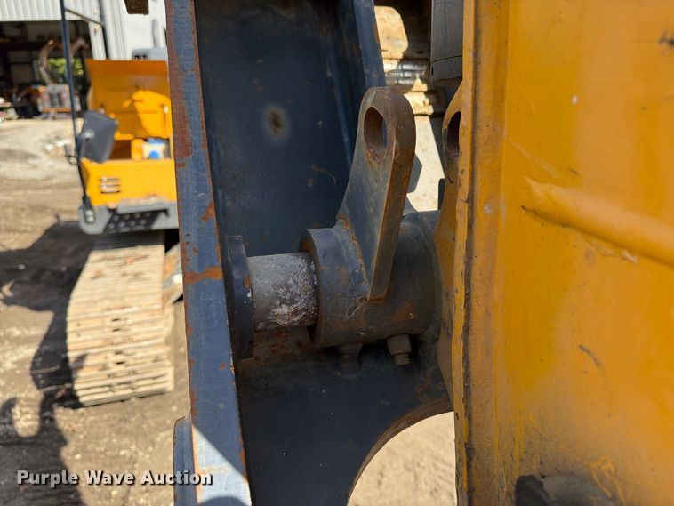 image for item DT2949 2022 Kato 512LC-7 excavator