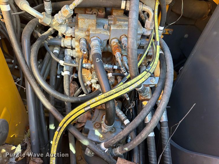 image for item DT2949 2022 Kato 512LC-7 excavator