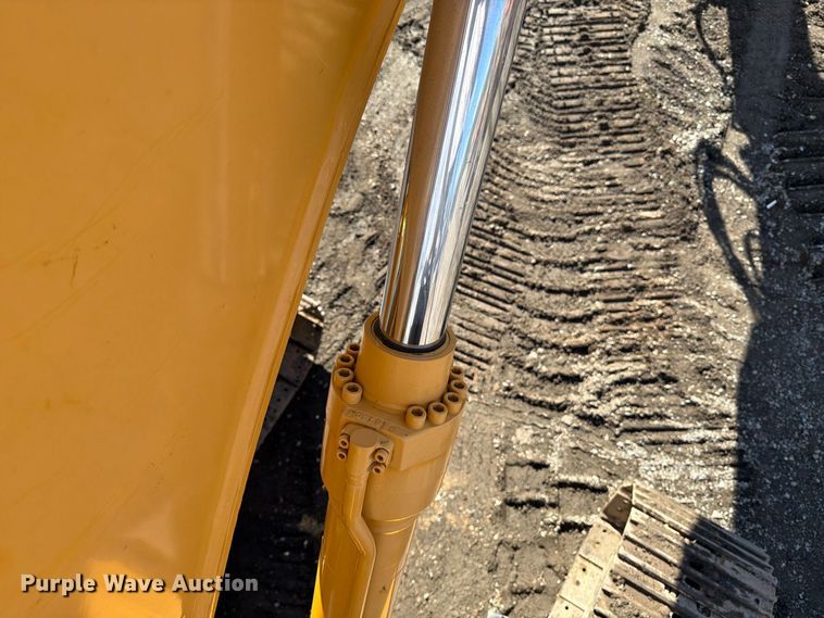 image for item DT2949 2022 Kato 512LC-7 excavator