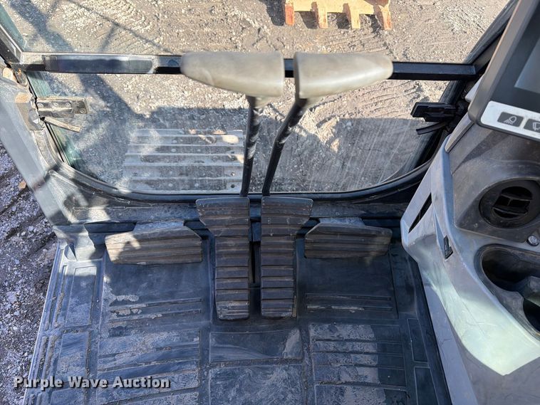 image for item DT2949 2022 Kato 512LC-7 excavator