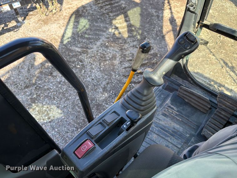 image for item DT2949 2022 Kato 512LC-7 excavator