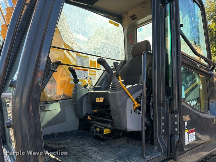 image for item DT2949 2022 Kato 512LC-7 excavator