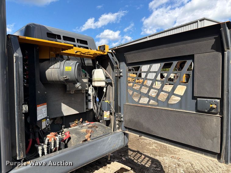 image for item DT2949 2022 Kato 512LC-7 excavator