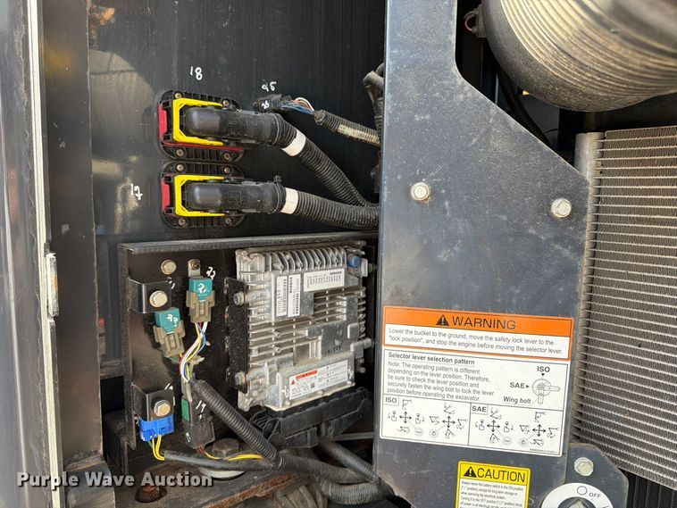 image for item DT2949 2022 Kato 512LC-7 excavator