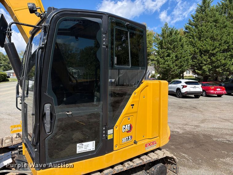 image for item DT2950 2022 Caterpillar 307.5 mini excavator