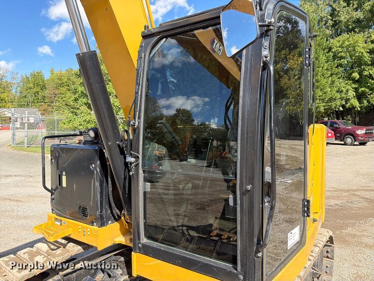 image for item DT2950 2022 Caterpillar 307.5 mini excavator