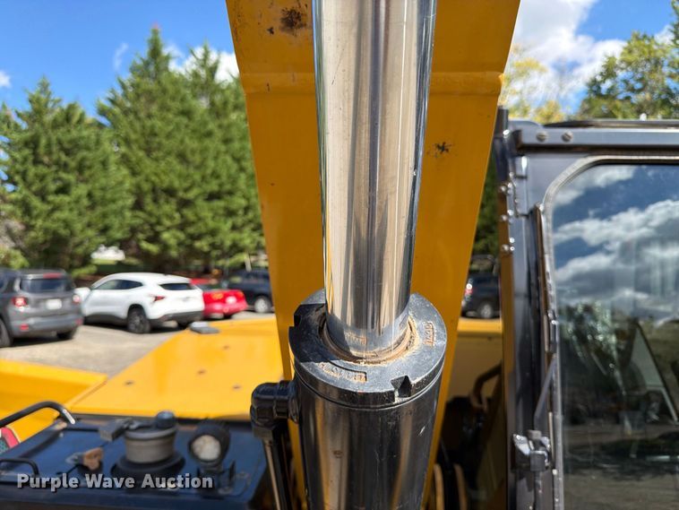 image for item DT2950 2022 Caterpillar 307.5 mini excavator