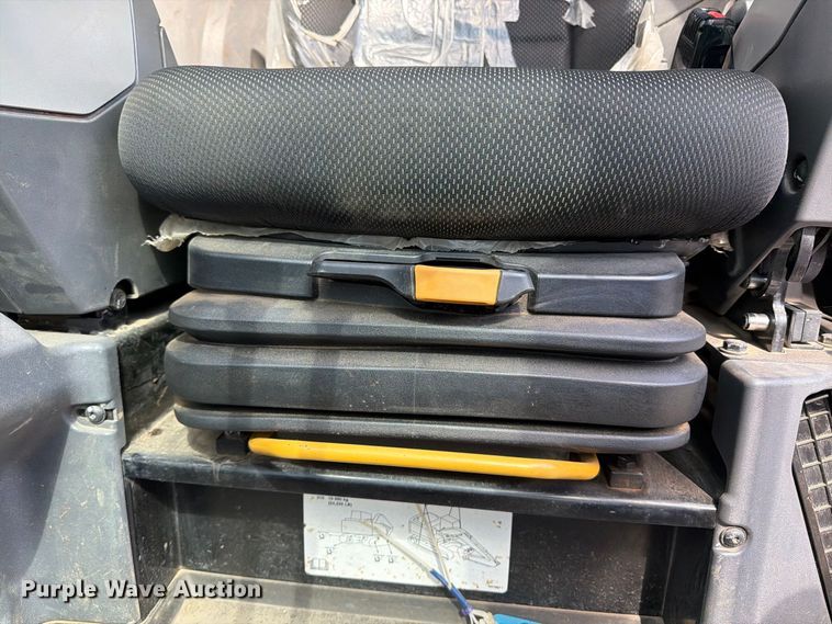 image for item DT2950 2022 Caterpillar 307.5 mini excavator