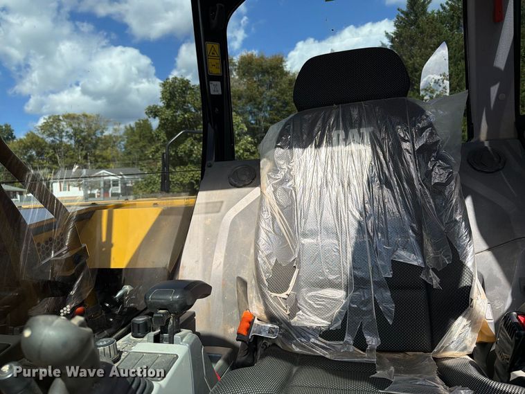 image for item DT2950 2022 Caterpillar 307.5 mini excavator