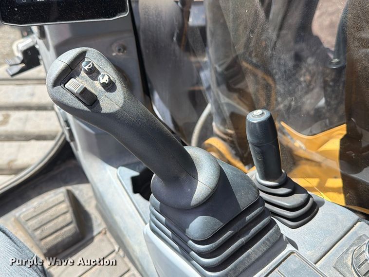 image for item DT2950 2022 Caterpillar 307.5 mini excavator