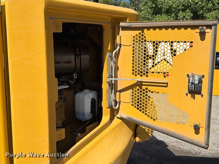image for item DT2950 2022 Caterpillar 307.5 mini excavator