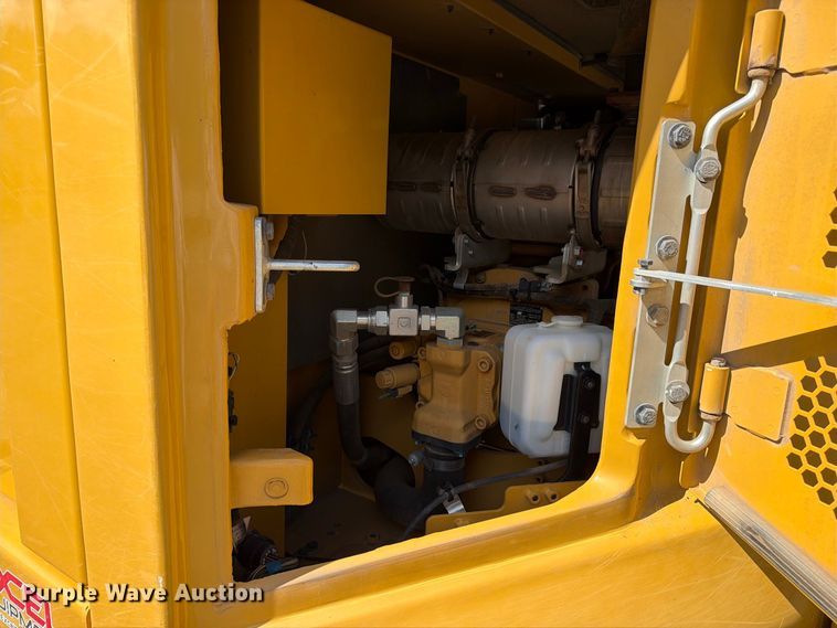 image for item DT2950 2022 Caterpillar 307.5 mini excavator