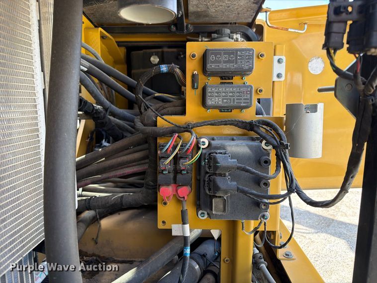 image for item DT2950 2022 Caterpillar 307.5 mini excavator
