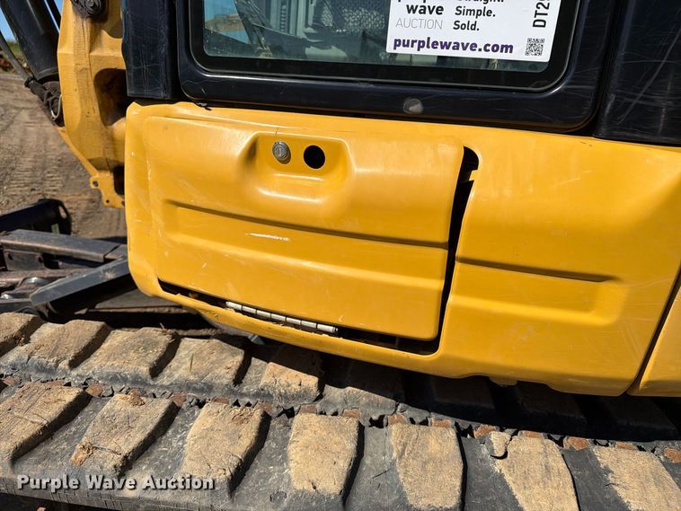 image for item DT2951 2016 Caterpillar 305E2 mini excavator