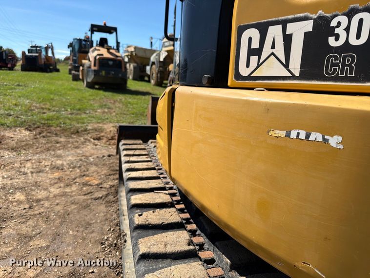 image for item DT2951 2016 Caterpillar 305E2 mini excavator
