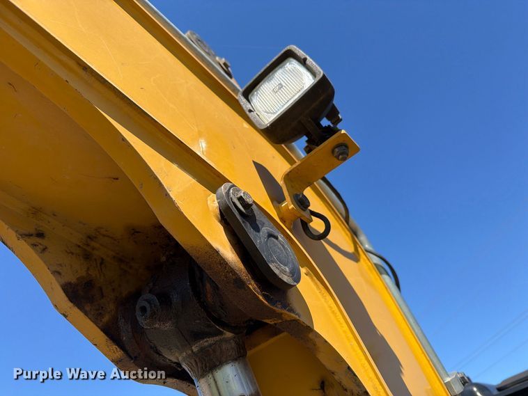 image for item DT2951 2016 Caterpillar 305E2 mini excavator