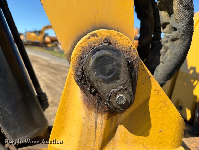 image for item DT2951 2016 Caterpillar 305E2 mini excavator