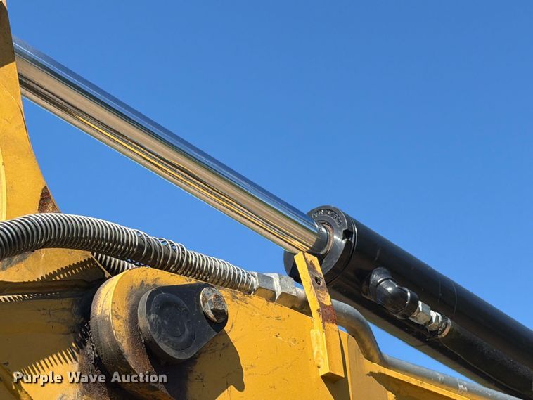 image for item DT2951 2016 Caterpillar 305E2 mini excavator