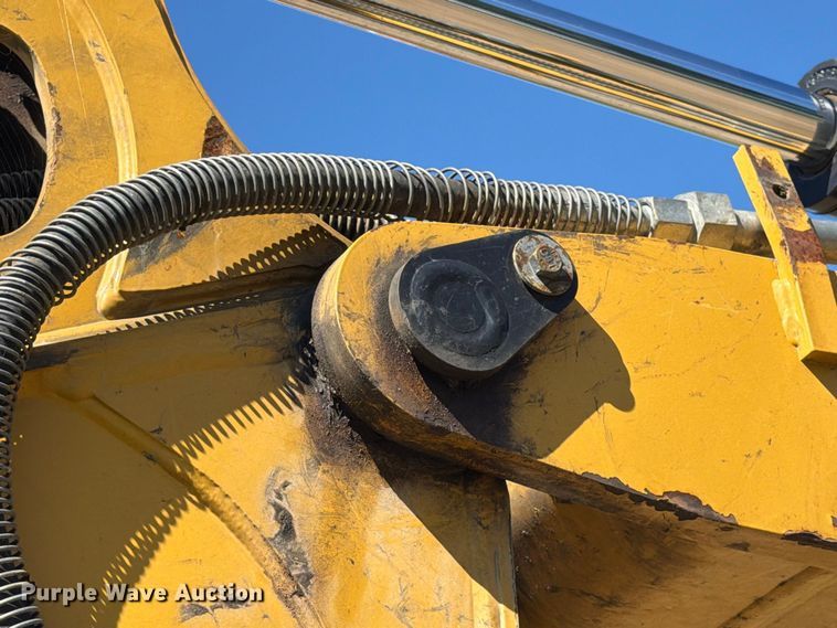 image for item DT2951 2016 Caterpillar 305E2 mini excavator