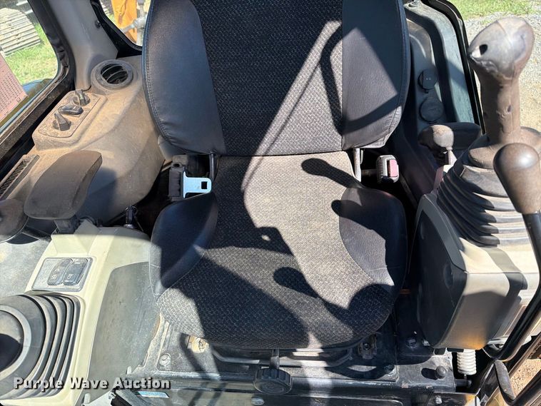 image for item DT2951 2016 Caterpillar 305E2 mini excavator
