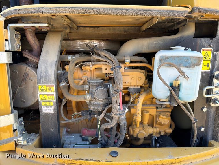 image for item DT2951 2016 Caterpillar 305E2 mini excavator