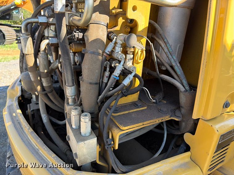 image for item DT2951 2016 Caterpillar 305E2 mini excavator