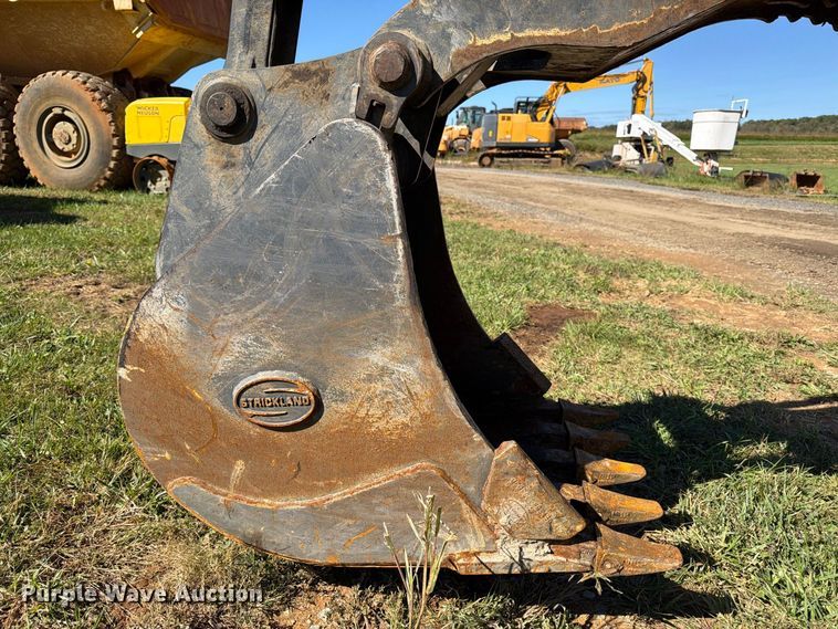 image for item DT2952 2024 John Deere 75P mini excavator
