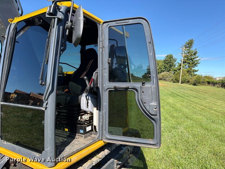 image for item DT2952 2024 John Deere 75P mini excavator