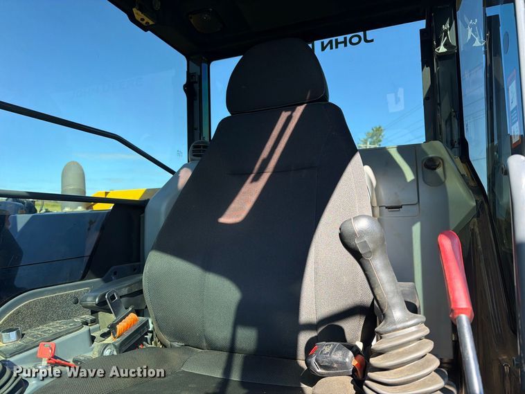 image for item DT2952 2024 John Deere 75P mini excavator